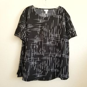 Isabel Maternity by Ingrid & Isabel Black and White Patterned Maternity Blouse